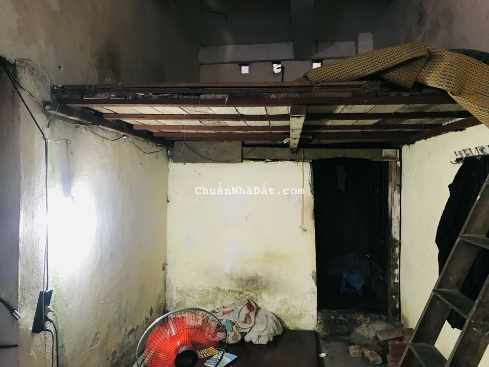 Bán nhà Đội Cấn 60m 2 tầng giá chỉ 4,2 tỷ Bán nhà Đội Cấn 60m 2 tầng giá chỉ 4,2 tỷ