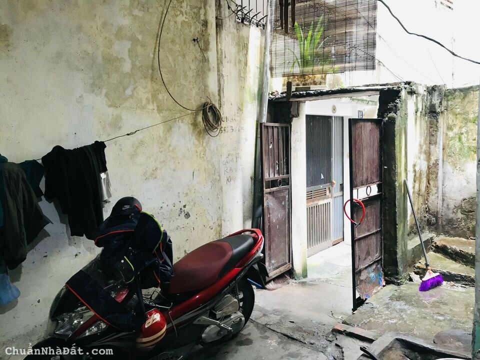 Bán nhà Đội Cấn 60m 2 tầng giá chỉ 4,2 tỷ Bán nhà Đội Cấn 60m 2 tầng giá chỉ 4,2 tỷ