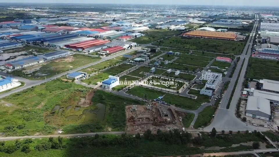 Bán đất nền Đức Hoà trong KCN Tân Đức SHR, thích hợp xây trọ cho thuê Bán đất nền Đức Hoà trong KCN Tân Đức SHR, thích hợp xây trọ cho thuê