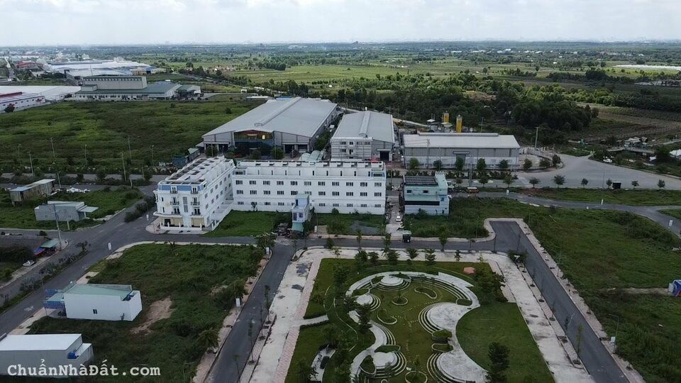 Bán đất nền Đức Hoà trong KCN Tân Đức SHR, thích hợp xây trọ cho thuê Bán đất nền Đức Hoà trong KCN Tân Đức SHR, thích hợp xây trọ cho thuê
