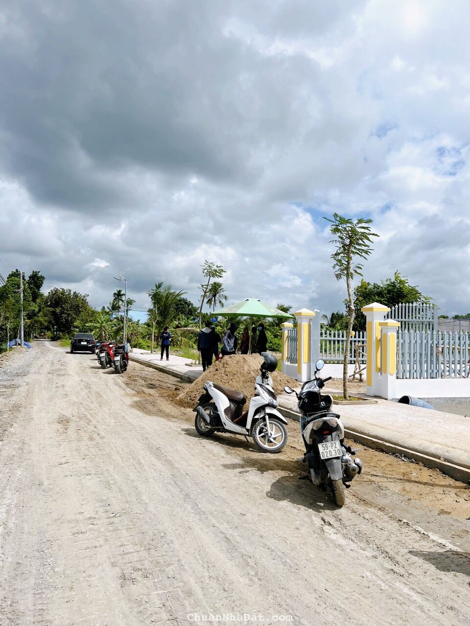 Đất nền Đức Hoà 200m2 thổ cư SHR, đối diện KĐT E.City Tân Đức rộng 355Ha