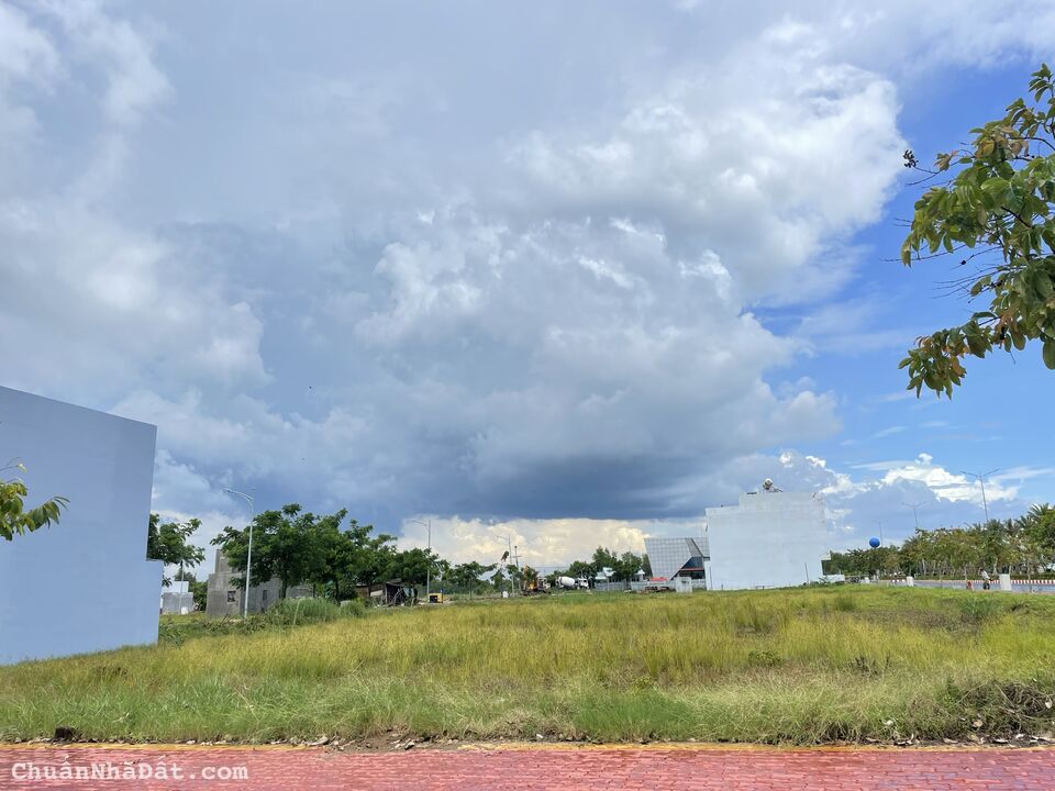 Bán đất nền thổ cư 8x20 ngay Trung tâm Huyện Uỷ Thủ Thừa