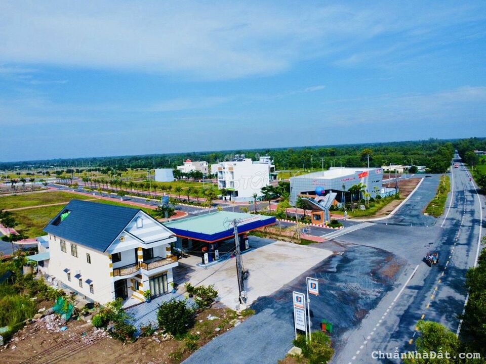 Bán đất nền Trung tâm Thủ Thừa mặt tiền ĐT 818 xây Huyện Uỷ ngay đây Bán đất nền Trung tâm Thủ Thừa mặt tiền ĐT 818 xây Huyện Uỷ ngay đây