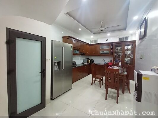 Nhà phố Ngọc Thụy, Long Biên 55m2 x 4 , 4 P.ngủ. Phân lô. Ôtô đỗ cửa. Nhỉnh 5.5 tỷ. Lh: 0853092009. Nhà phố Ngọc Thụy, Long Biên 55m2 x 4 , 4 P.ngủ. Phân lô. Ôtô đỗ cửa. Nhỉnh 5.5 tỷ. Lh: 0853092009.