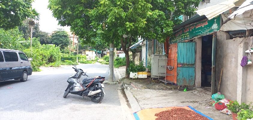 Bán nhà C4 Đức Giang, Long Biên, 65m2, MT3.5m. Vỉa hè. Ôtô. KD. Đầu tư. 4.55 tỷ. Lh 0853092009. Bán nhà C4 Đức Giang, Long Biên, 65m2, MT3.5m. Vỉa hè. Ôtô. KD. Đầu tư. 4.55 tỷ. Lh 0853092009.