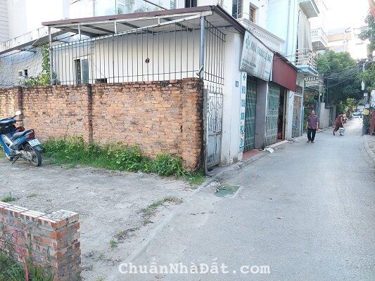 Bán đất Việt Hưng, Long Biên 55m2, MT 4.5m. Phân lô. Ôtô, Kinh doanh. Nhỉnh 4,5 tỷ. Lh 0853092009. Bán đất Việt Hưng, Long Biên 55m2, MT 4.5m. Phân lô. Ôtô, Kinh doanh. Nhỉnh 4,5 tỷ. Lh 0853092009.