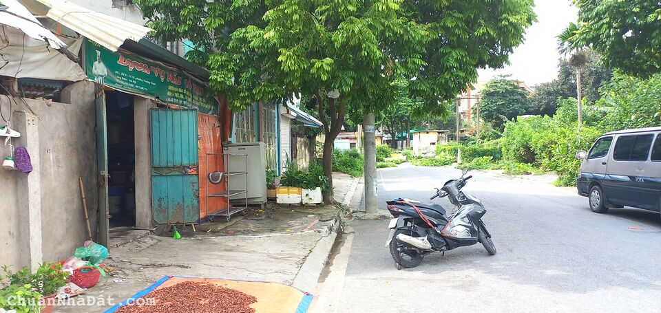 Bán đất Đức Giang, Long Biên, 40m2, MT 4,7m. Vỉa hè. Ôtô tránh. Kinh doanh. 4.25 tỷ. Lh 0853092009 Bán đất Đức Giang, Long Biên, 40m2, MT 4,7m. Vỉa hè. Ôtô tránh. Kinh doanh. 4.25 tỷ. Lh 0853092009