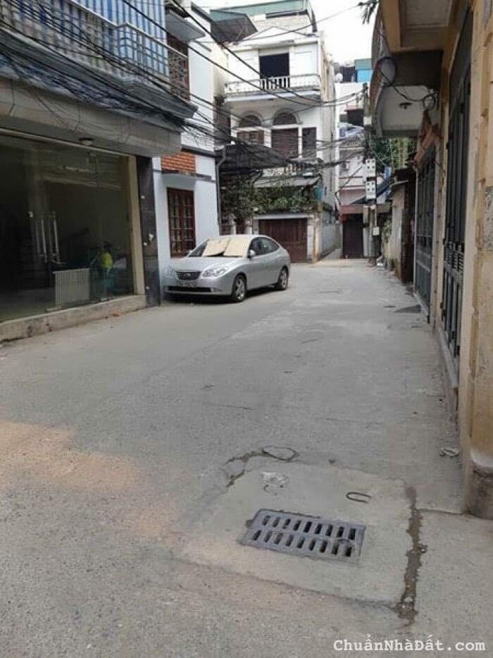 Cực hiếm! Nhà Giáp Bát, Quận Hoàng Mai, 40m2 5T, mới, đẹp, ở luôn, nhỉnh 3 tỷ