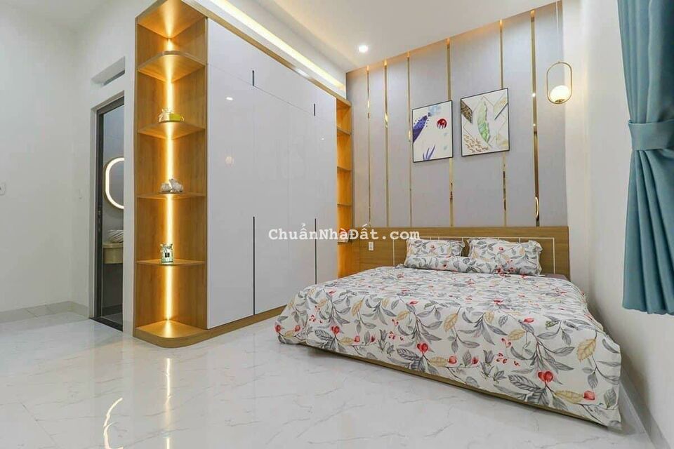 Cực hiếm! Nhà Giáp Bát, Quận Hoàng Mai, 40m2 5T, mới, đẹp, ở luôn, nhỉnh 3 tỷ