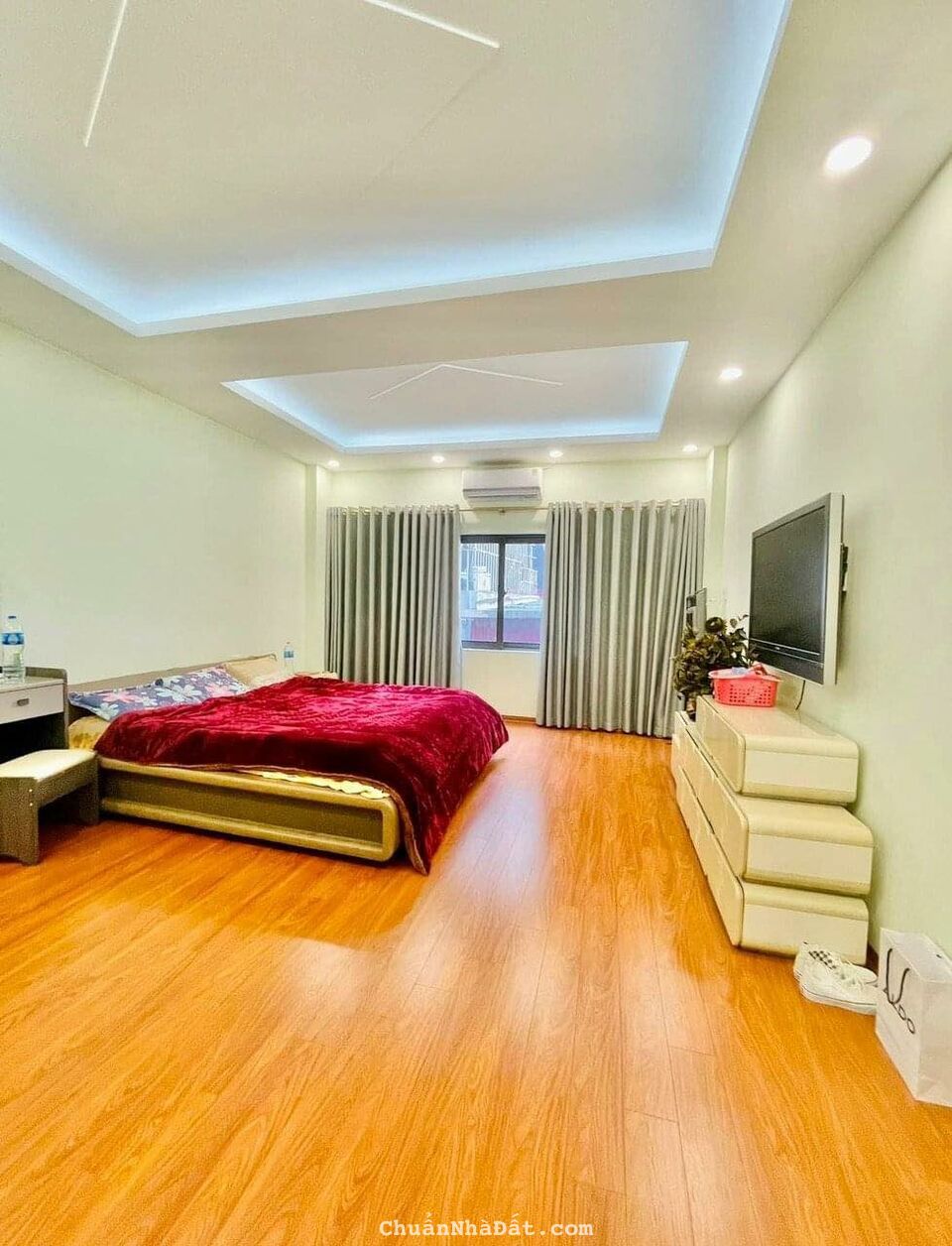 Nhà Phố Tân Mai, 40m2 x 5T, MT 4m, Ô TÔ, LÔ GÓC, mới, đẹp, chỉ 4 tỷ 250 Nhà Phố Tân Mai, 40m2 x 5T, MT 4m, Ô TÔ, LÔ GÓC, mới, đẹp, chỉ 4 tỷ 250