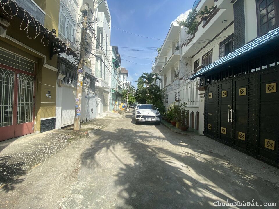 ​Bán Biệt Thự  Võ Oanh, P.25, Q.Bình Thạnh,DT:10x11m, HĐT:Tr/th, Giá 24 Tỷ