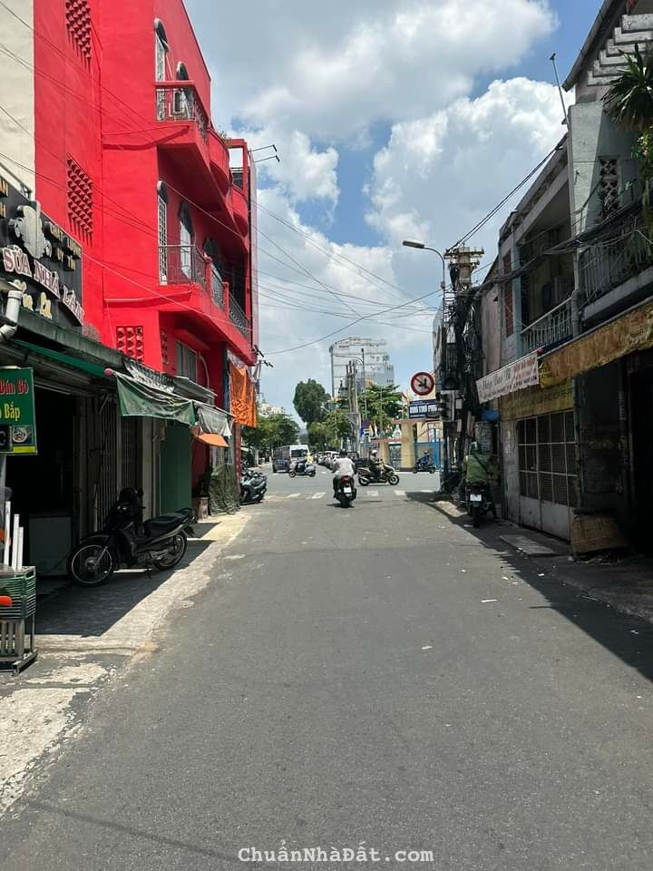 2 tỷ 2 - SD 44m2 - Bán Nhà ĐỖ TẤN PHONG . Phú Nhuận - 2pn - Ở Ngay