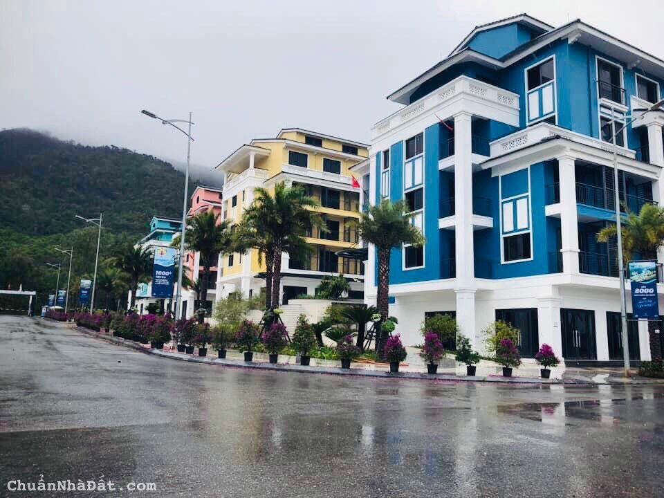 Siêu phẩm khách sạn view vịnh, tại Sonasea Vân Đồn chỉ 3,5 tỷ, HTLS 0%