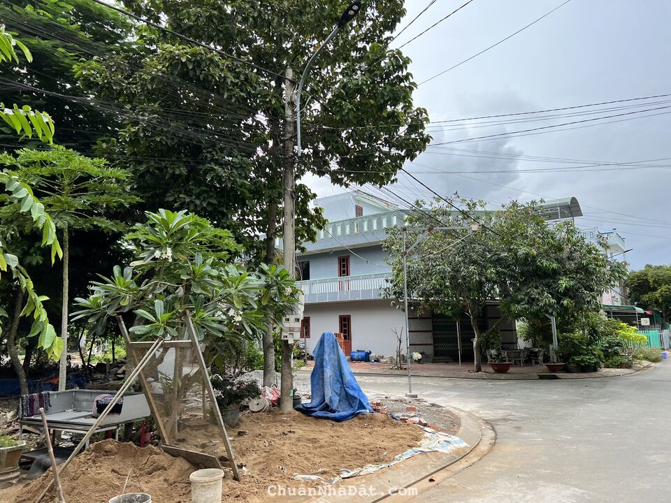 Chỉ 950tr là anh chị có thể sở hữu ngay vị trí cách chợ Gò Đen 300m