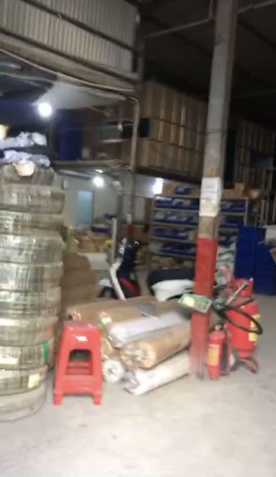 Cho thuê kho xưởng giá rẻ 1600m2 Tân Thới Nhất Quận 12