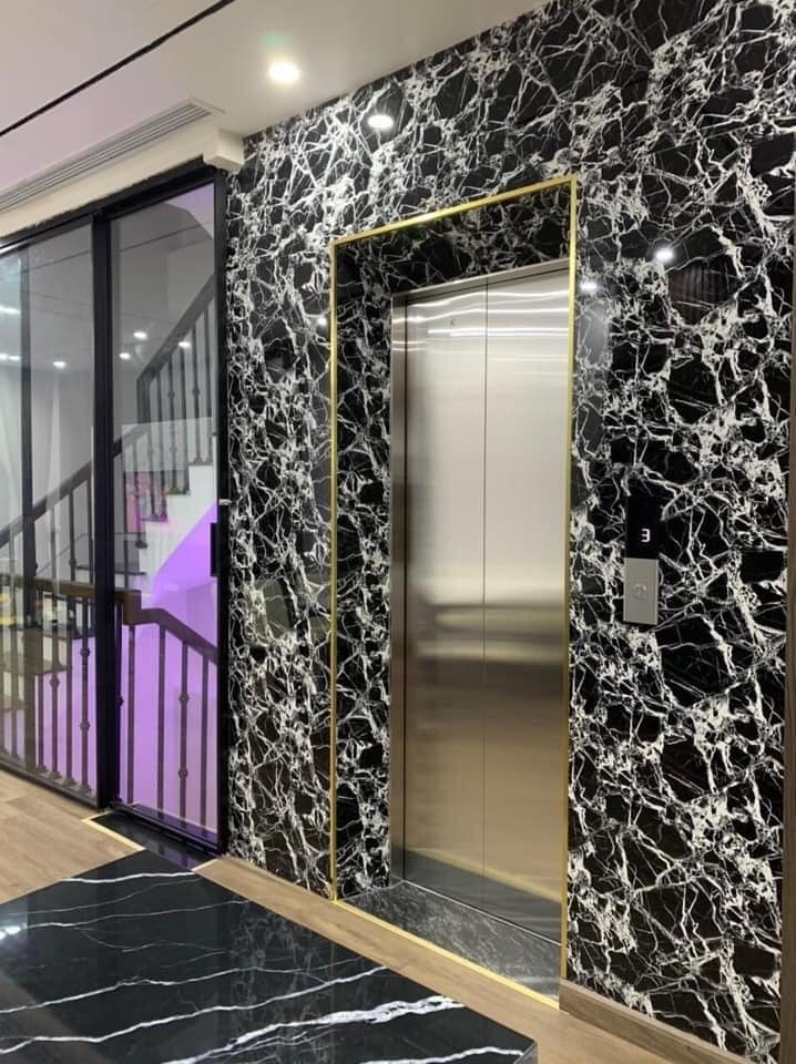 Bán liền kề Tổng Cục V Tân Triều Thanh Trì, DT 100m2, 4 tầng, thang máy, gara ô tô, 12.95 tỷ!