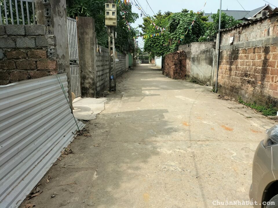 Chính chủ e cần bán nhanh 196.7m Đông Hạ,Đông Yên,Quốc Oai,Hà Nội. Chính chủ e cần bán nhanh 196.7m Đông Hạ,Đông Yên,Quốc Oai,Hà Nội.