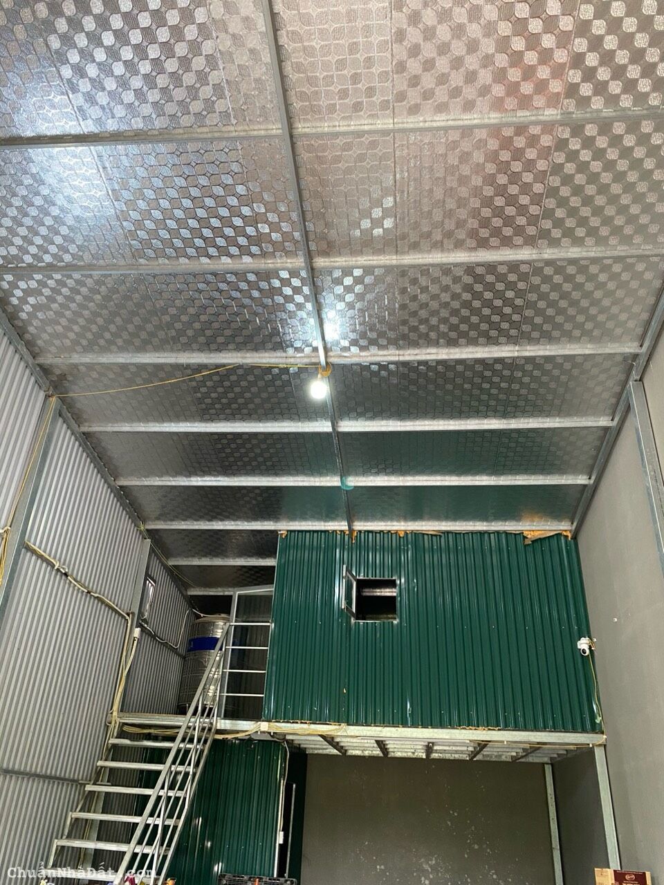 Chính chủ cho thuê kho xưởng có điện 3 pha giá rẻ tại KĐT Kiến Hưng - Hà Đông Chính chủ cho thuê kho xưởng có điện 3 pha giá rẻ tại KĐT Kiến Hưng - Hà Đông