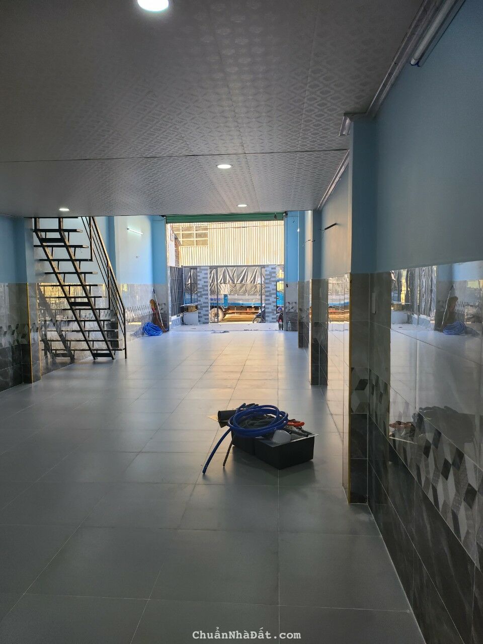 CHO THUÊ NHÀ MỚI ĐÚC LỬNG 100M2, ĐƯỜNG XE TẢI 1/NGUYỄN VĂN QUÁ Q12