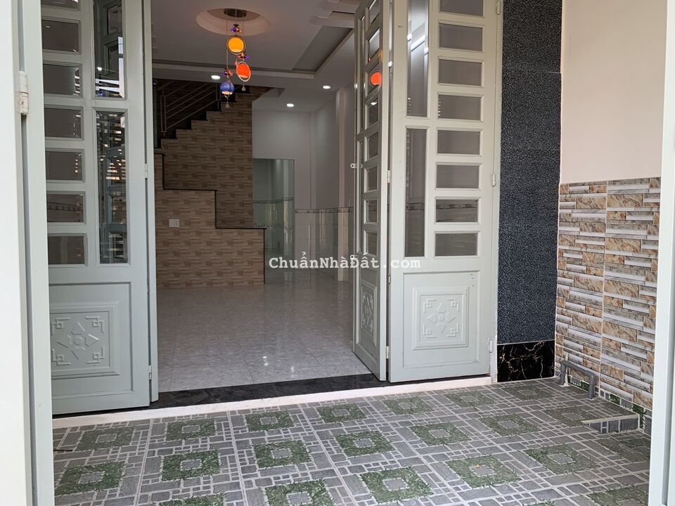 CHÍNH CHỦ CẦN BÁN GẤP NHÀ MỚI XÂY P.HIỆP THÀNH Q12 CHÍNH CHỦ CẦN BÁN GẤP NHÀ MỚI XÂY P.HIỆP THÀNH Q12