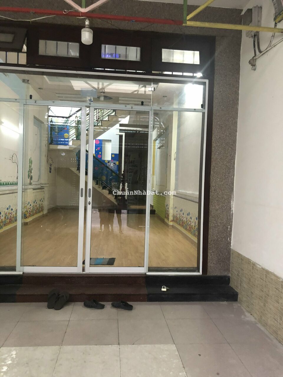 CHO THUÊ NHÀ 1 TRỆT 3 LẦU 5PN P.TÂN HƯNG THUẬN Q12 