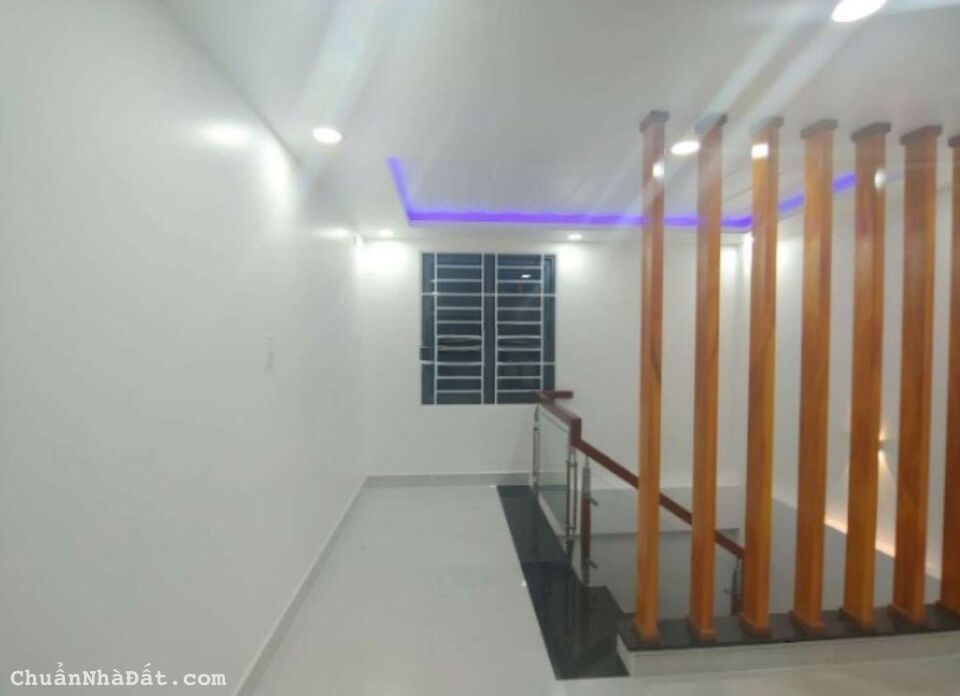 CHO THUÊ NHÀ ĐẸP ĐƯỜNG 30M 1 HẦM TRỆT LỬNG 3LẦU KHU DÂN CƯ AN SƯƠNG Q12 CHO THUÊ NHÀ ĐẸP ĐƯỜNG 30M 1 HẦM TRỆT LỬNG 3LẦU KHU DÂN CƯ AN SƯƠNG Q12