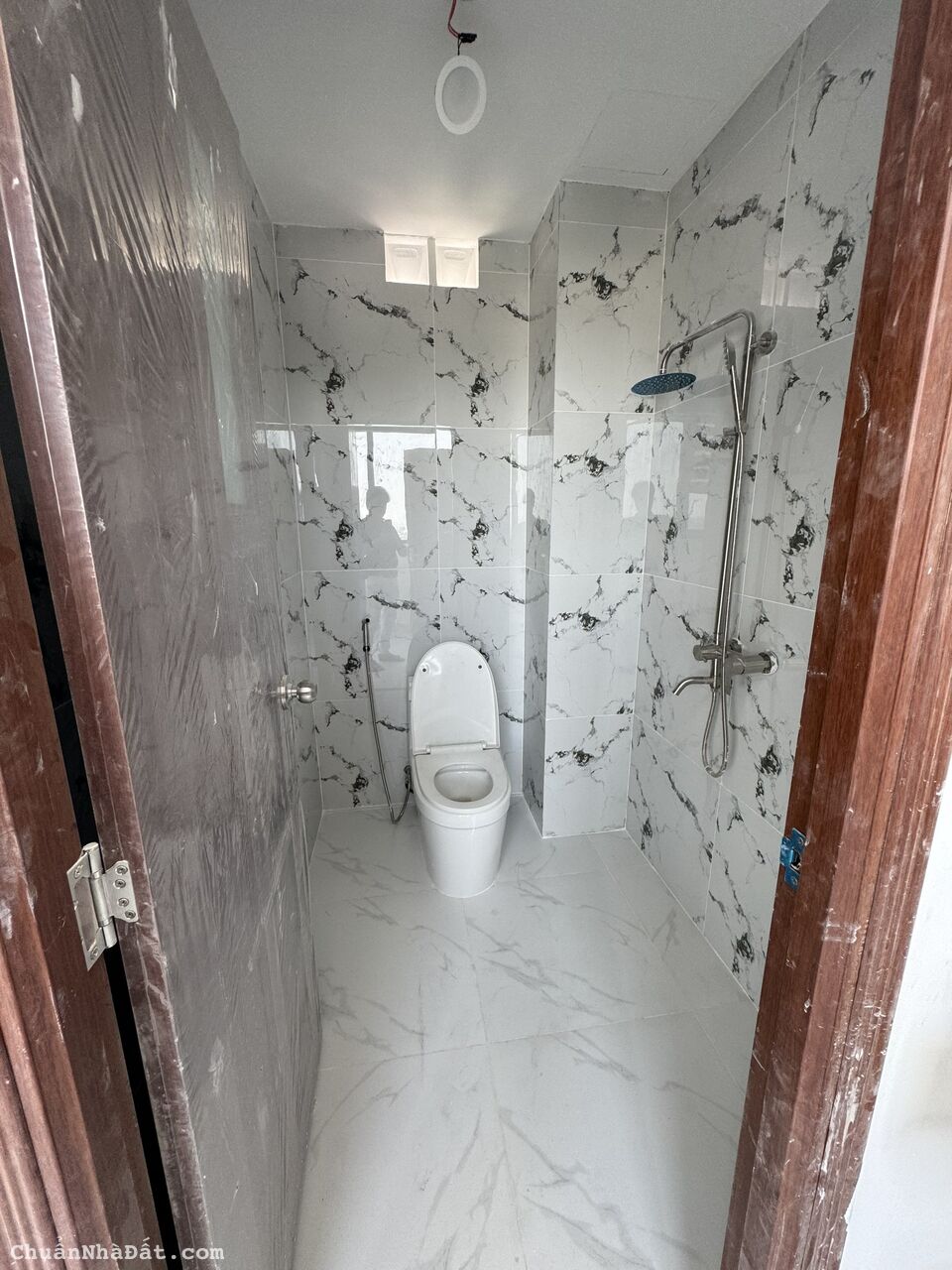 Cho thuê nhà MT kinh doanh trệt 6 lầu 12PN 40tr/tháng P. Thới An Cho thuê nhà MT kinh doanh trệt 6 lầu 12PN 40tr/tháng P. Thới An