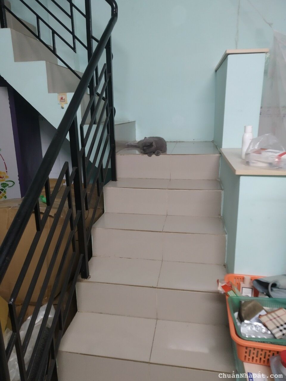 CHO THUÊ NHÀ 4X15 GÁC LỬNG GIÁ 5TR/THÁNG SÁT CHỢ TRUNG CHÁNH, HÓC MÔN