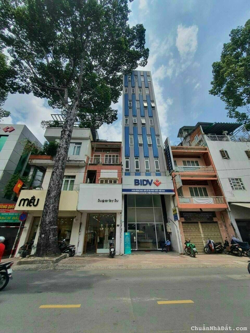 Bán gấp mặt tiền Hồng Bàng, P.11, Q.5 ( 4x27m, Nh 6m ) Nhà 2 lầu giá sốc 28,8 tỷ TL. 