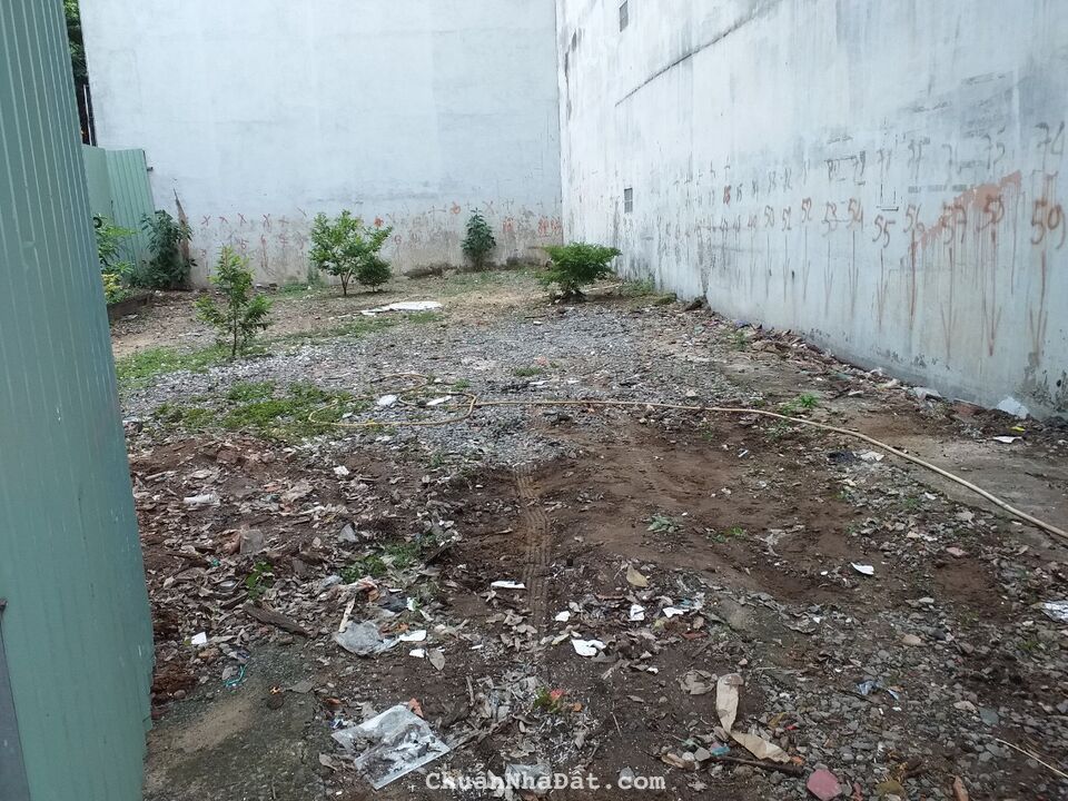 Bán lô đất 171m Vuông 2 mặt tiền quận 4 TP.HCM