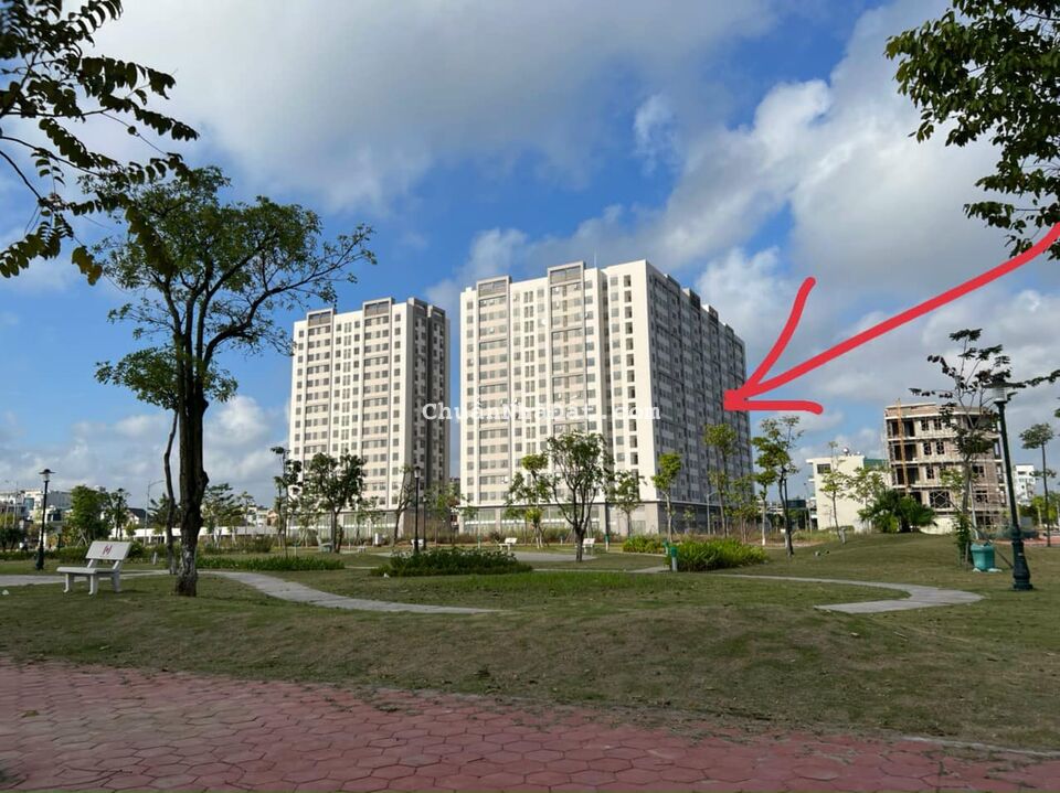 Bán chung cư Trần Hưng Đạo tòa N01, TP HD, 57.7m2, 2 ngủ, 1 vệ sinh, view đẹp, giá rẻ
