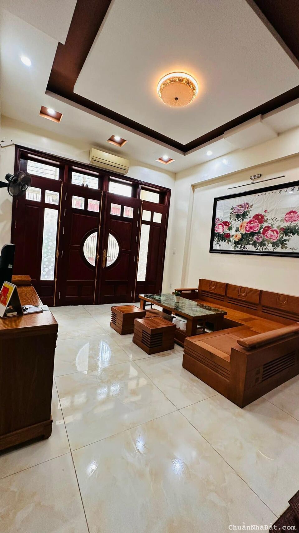 Bán nhà 3 tầng ngõ phố Quang Trung, TP HD, 55.4m2, mt 4.13m, hướng tây nam, ngõ ô tô