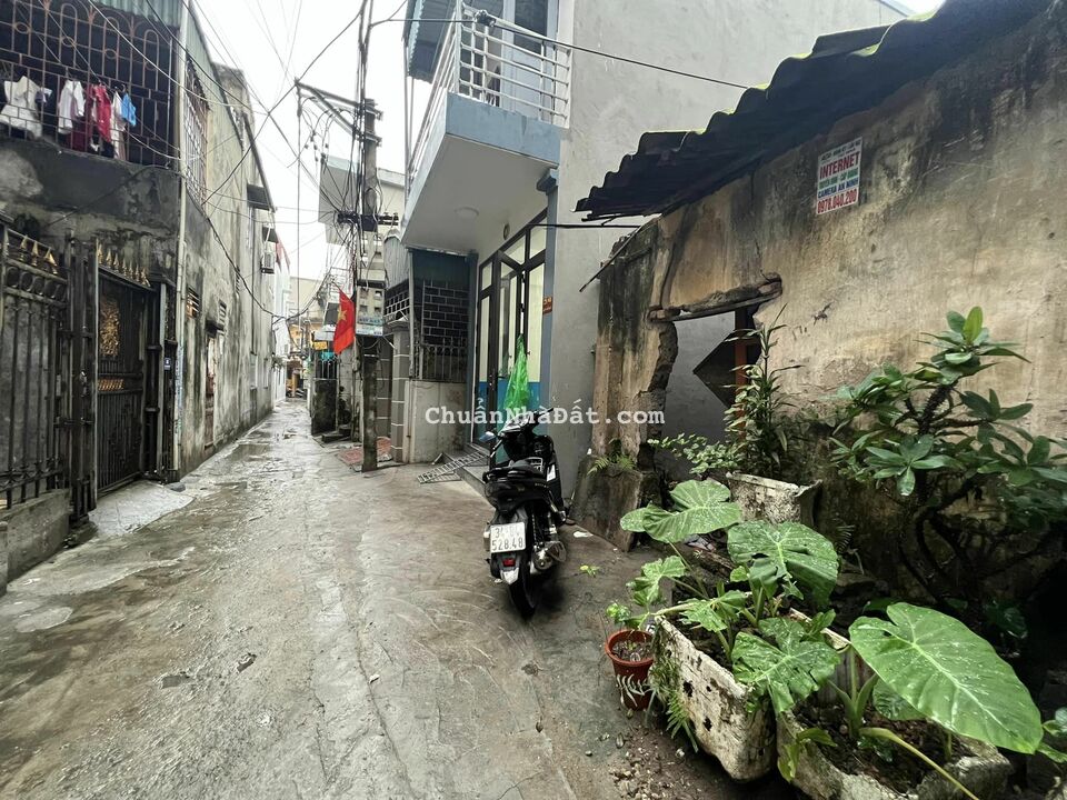 Bán đất ngõ 40 Quyết Thắng, ph Phạm Ngũ Lão, TP HD, 53.7m2, mt 3.3m, trung tâm thành phố Bán đất ngõ 40 Quyết Thắng, ph Phạm Ngũ Lão, TP HD, 53.7m2, mt 3.3m, trung tâm thành phố