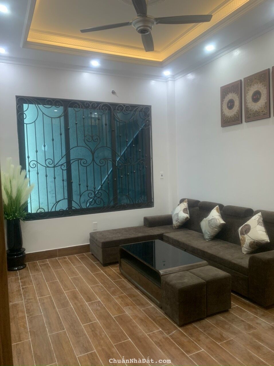 Bán nhà 4 tầng mặt phố Lê Viết Quang, ph Ngọc Châu, TP HD, 48m2, 4 ngủ, KD buôn bán Bán nhà 4 tầng mặt phố Lê Viết Quang, ph Ngọc Châu, TP HD, 48m2, 4 ngủ, KD buôn bán