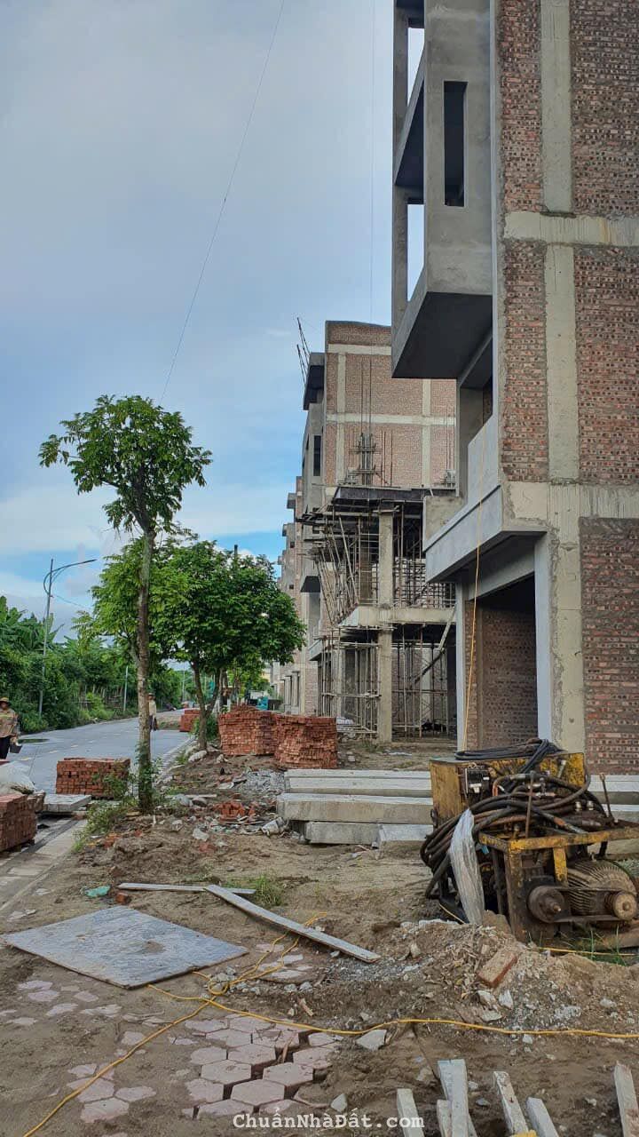 Bán nhà 5 tầng thô mặt phố KDC Trần Hưng Đạo, TP HD, 78.75m2, mt 5m, đường rộng