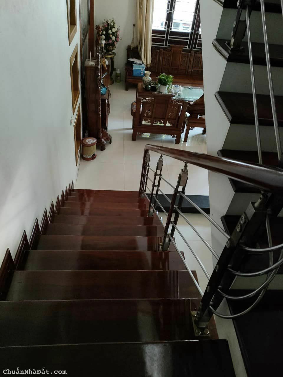 Bán căn nhà lô góc KĐT Vạn Phúc, ph Thanh Bình, TP HD, 83.5m2, 4 tầng, 5 ngủ, đường to, chỉ 6.x tỷ