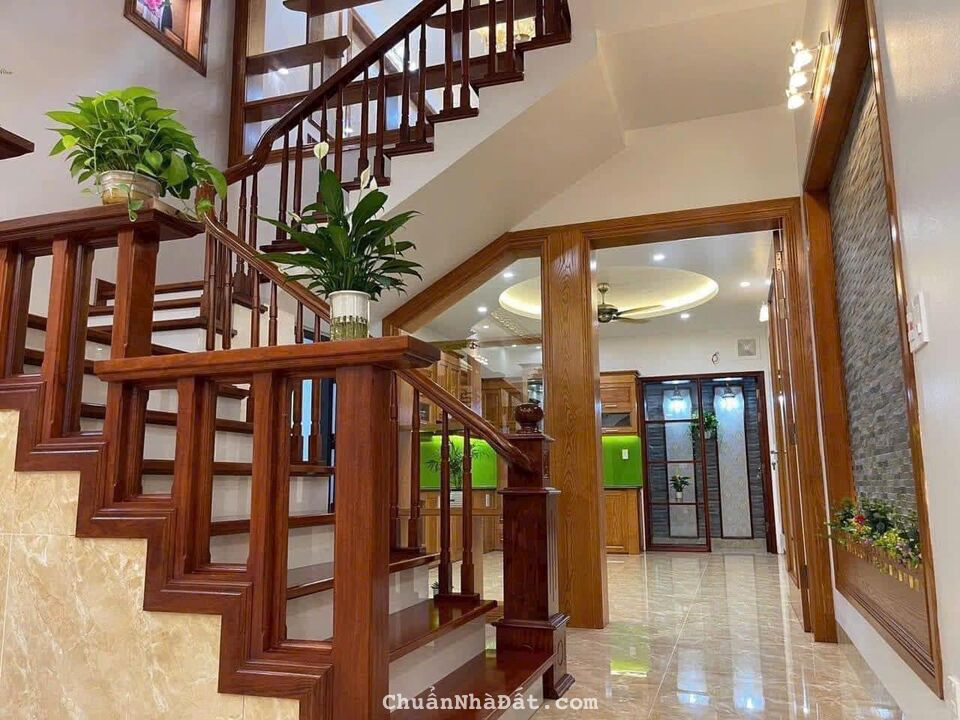 Bán nhà mp KĐT Tân Phú Hưng, TP HD, 67.5m2, mt 4.5m, 4 tầng, 4 ngủ, 5vs, gara, nhà đẹp Bán nhà mp KĐT Tân Phú Hưng, TP HD, 67.5m2, mt 4.5m, 4 tầng, 4 ngủ, 5vs, gara, nhà đẹp