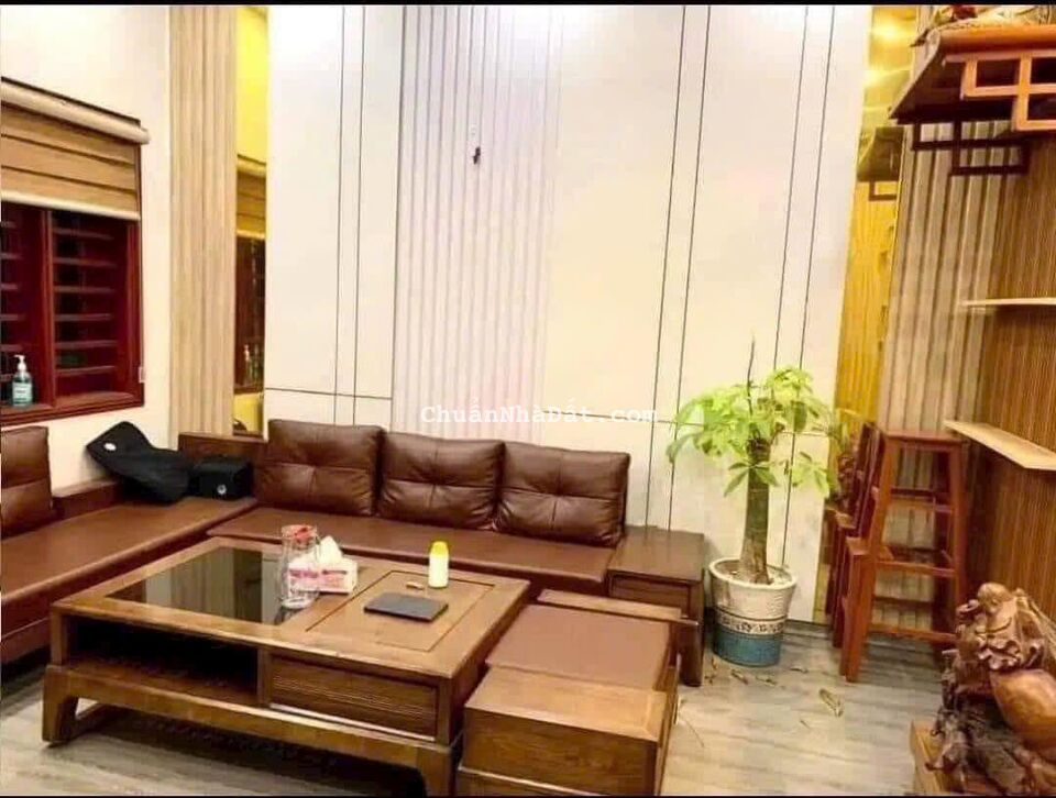 Bán căn nhà 2.5 tầng ngõ phố Đỗ Ngọc Du, ph Phạm Ngũ Lão, TP HD, 66m2, mt 4.5m, 3 ngủ