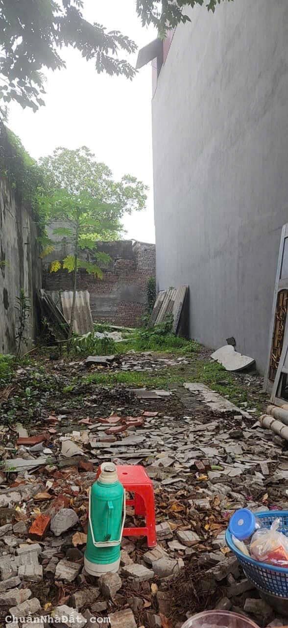 Bán đất ngõ 20 Đinh Văn Tả, ph Bình Hàn, TP HD, 58.7m2, mt 4m, hướng nam, vị trí đẹp, chỉ 1.3x tỷ