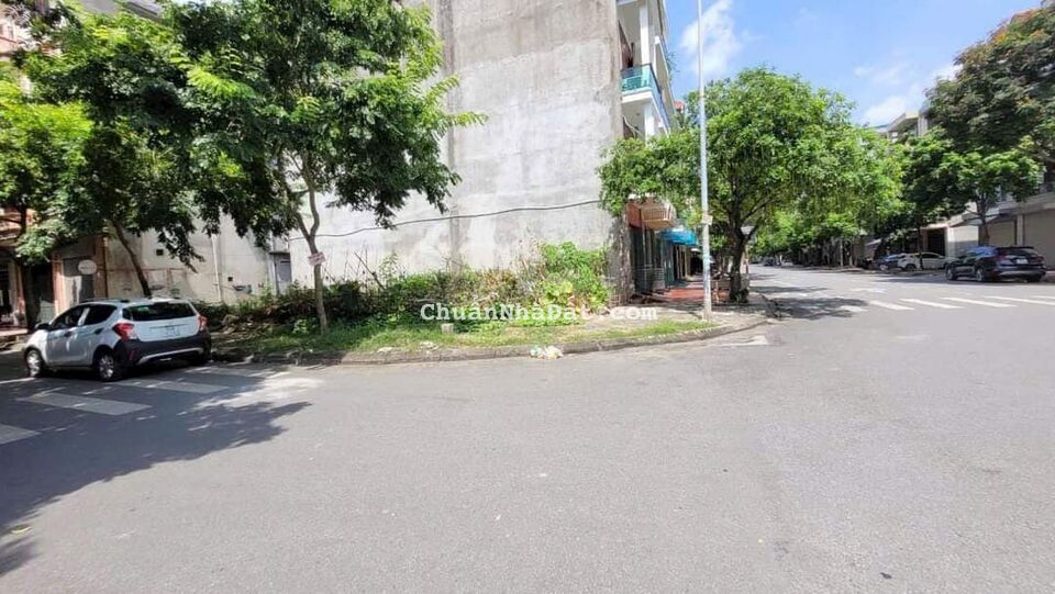 Bán lô góc mặt đường Phạm Ngọc Khánh, Đông Nam Cường, TP HD, 109.25m2, KD tốt