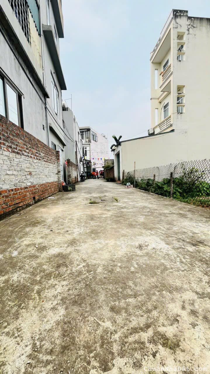 Bán đất ngõ phố Lý Anh Tông, ph Hải Tân, TP HD, 75.2m2, mt 4.3m, vị trí trung tâm, giá tốt