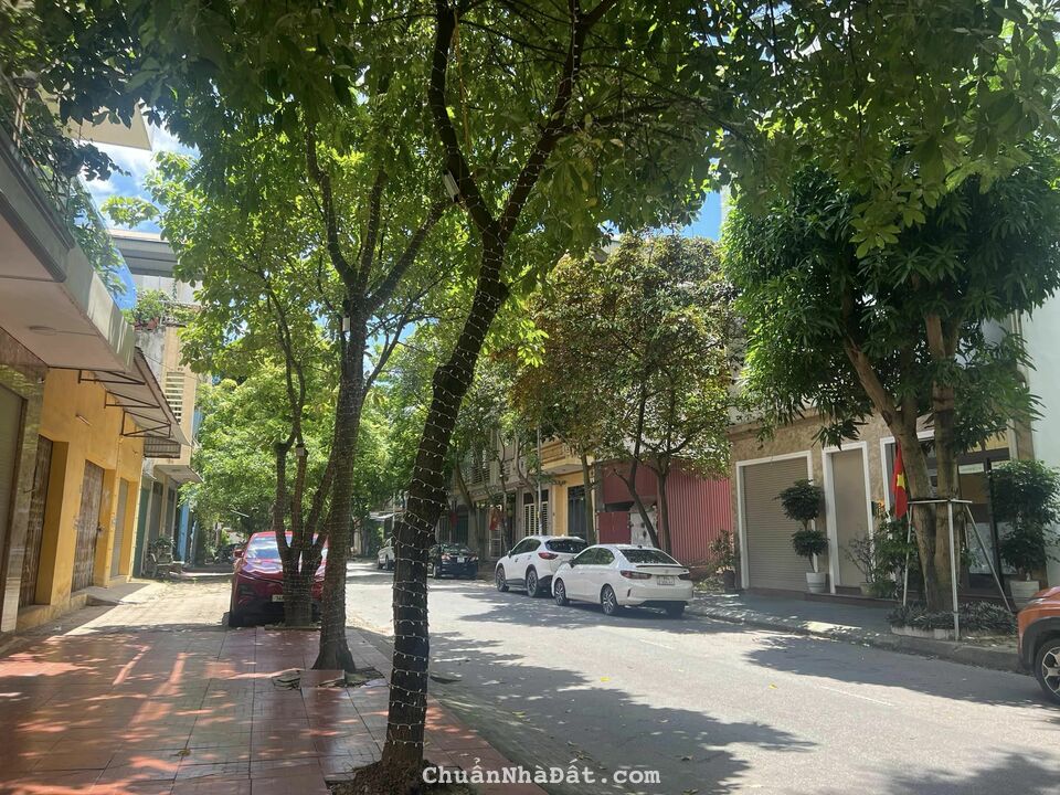 Bán đất mặt phố Ngô Hoán, Đông Nam Cường, TP HD, 86.1m2, mt 4.5, vỉa hè 5m cực rộng