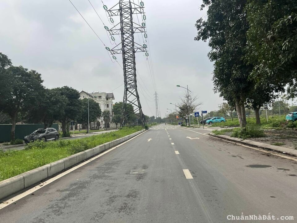 Bán lô đất mặt đường Thanh Bình kéo dài, TP HD, 194.96m2, mt 12m, đường đôi 30m cực rộng Bán lô đất mặt đường Thanh Bình kéo dài, TP HD, 194.96m2, mt 12m, đường đôi 30m cực rộng