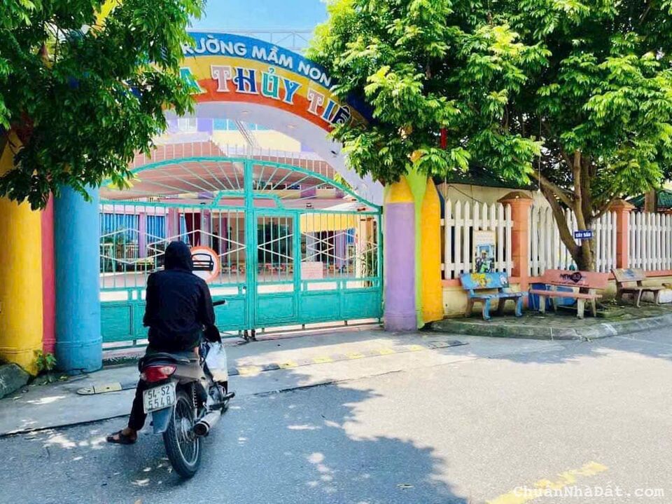 Bán đất ngõ đường Nguyễn Lương Bằng, ph Thanh Bình, TP HD, 67.5m2, mt 4m, ngõ oto, hướng tây