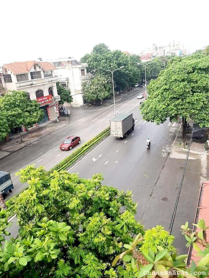 Bán nhà 2 tầng mặt đường đôi Trần Hưng Đạo, TP HD, 108m2, mt 4.5m, KD sầm uất