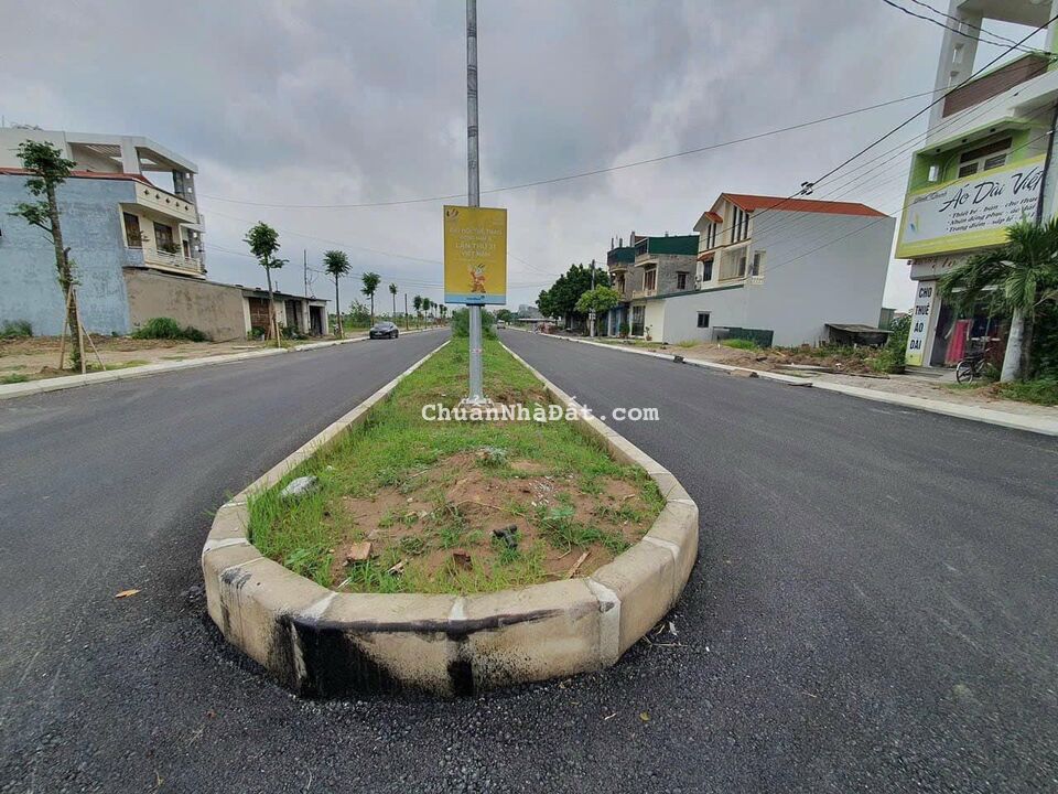 Bán lô đất 200m2 mặt đường Lương Như Học, phường Tân Hưng, TP HD, mặt tiền 10m Bán lô đất 200m2 mặt đường Lương Như Học, phường Tân Hưng, TP HD, mặt tiền 10m