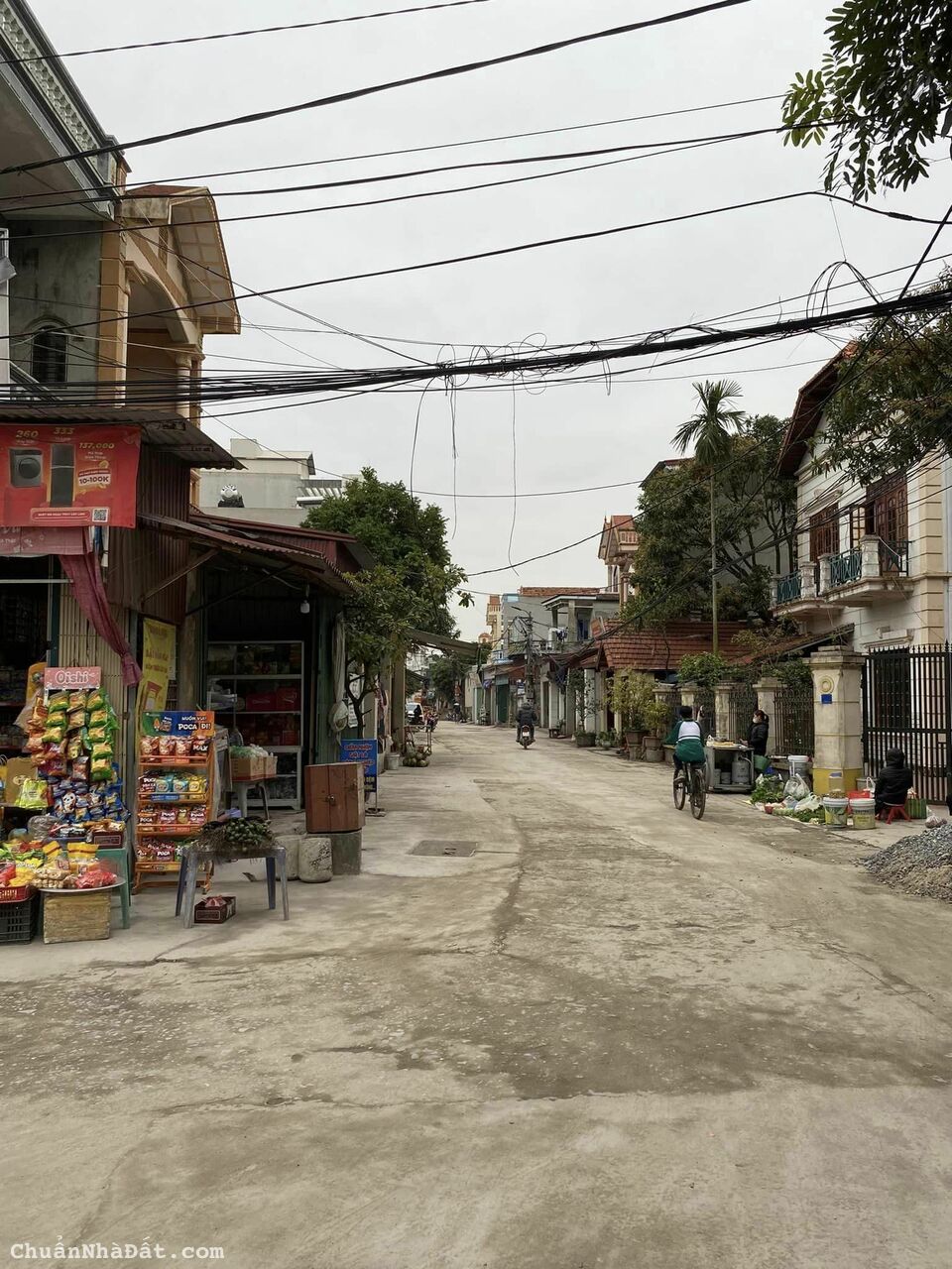 Bán đất mặt phố Lý Tử Cấu, phường Tứ Minh, TP HD, 71.9m2, mt hơn 5m, KD buôn bán nhỏ