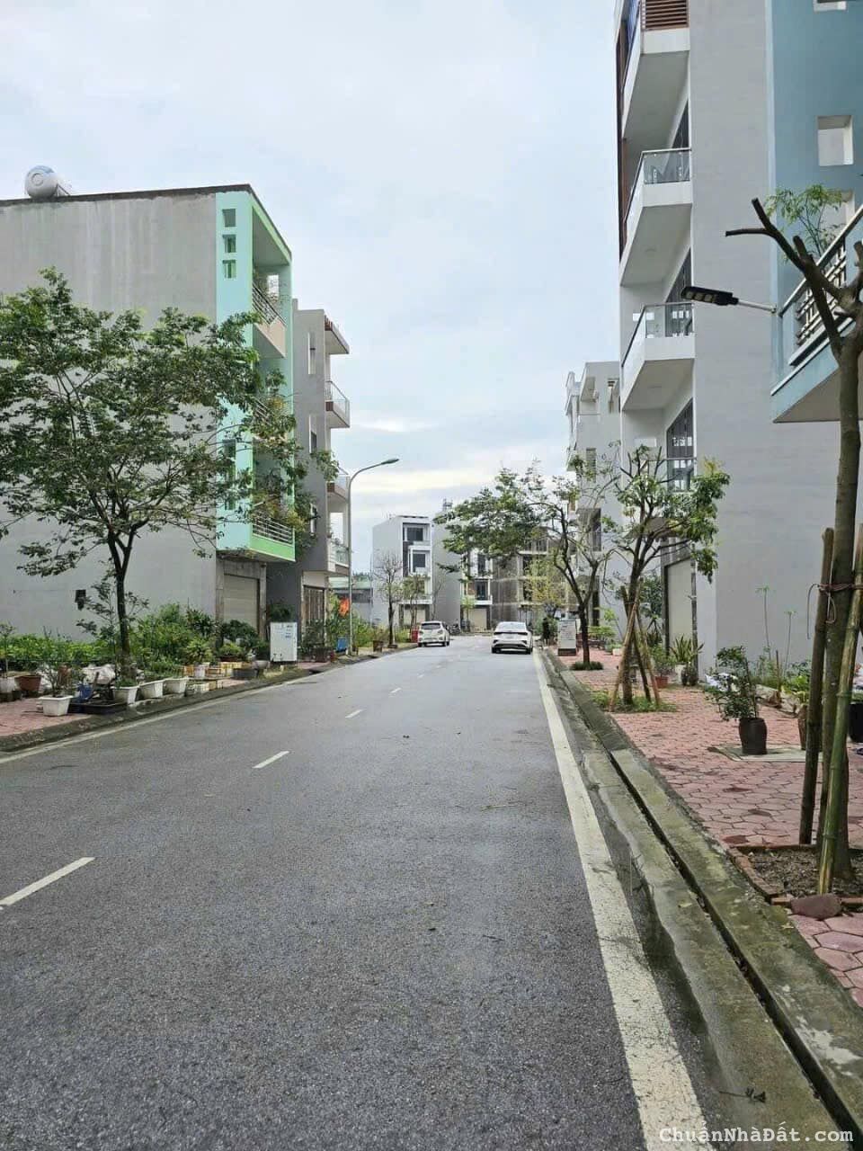 Bán đất KDC Bắc Nguyễn Lương Bằng, TP Hải Dương, 67.5m2, mt 4.5m, hướng tây, vị trí đẹp