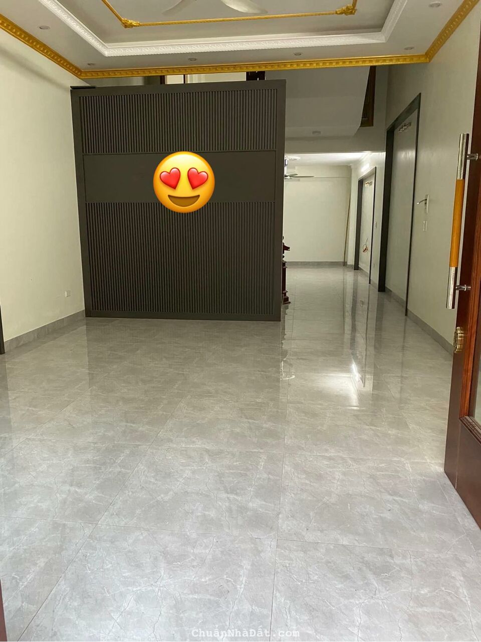 Cho thuê nhà mặt phố KĐT Tuệ Tĩnh, TP HD làm VP, công ty, nhà ở, 75m2, mt 5m, 3.5 tầng