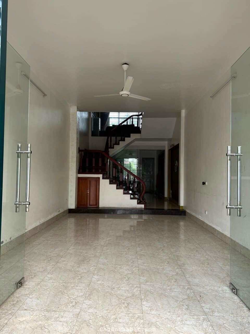 Cho thuê nhà 4 tầng khu Hà Hải, phường Lê Thanh Nghị, TP HD, 3 ngủ, mặt đường to Cho thuê nhà 4 tầng khu Hà Hải, phường Lê Thanh Nghị, TP HD, 3 ngủ, mặt đường to